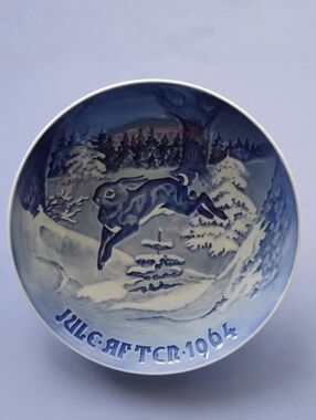 1964 Bing & Grondahl "Jule Aften" (Christmas Eve) 7" Collector Plate